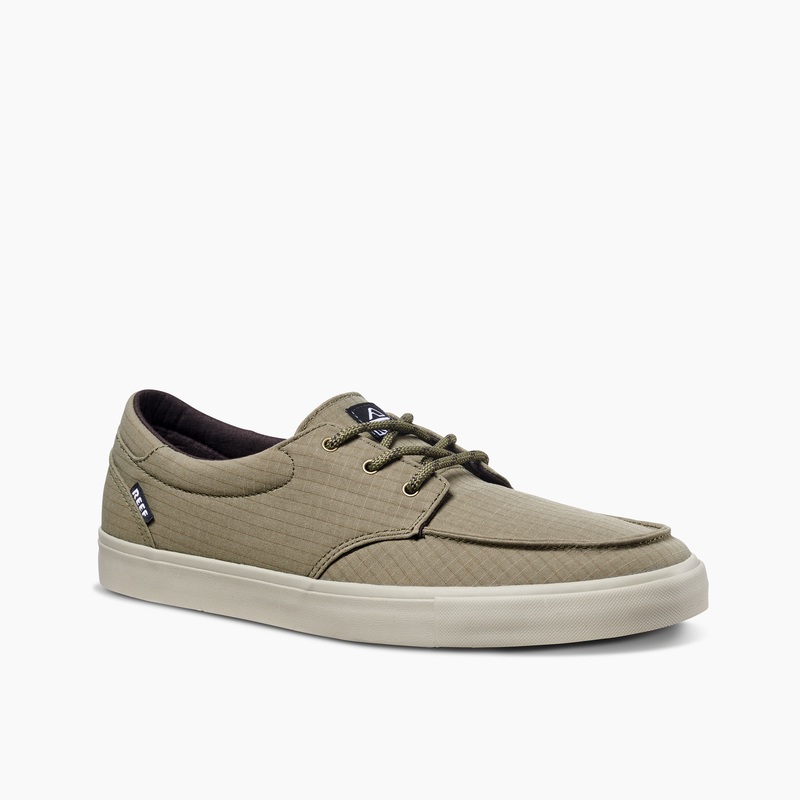 Multicolor Men\'s Reef Fanning Sneakers | ZewLv6Z53YA